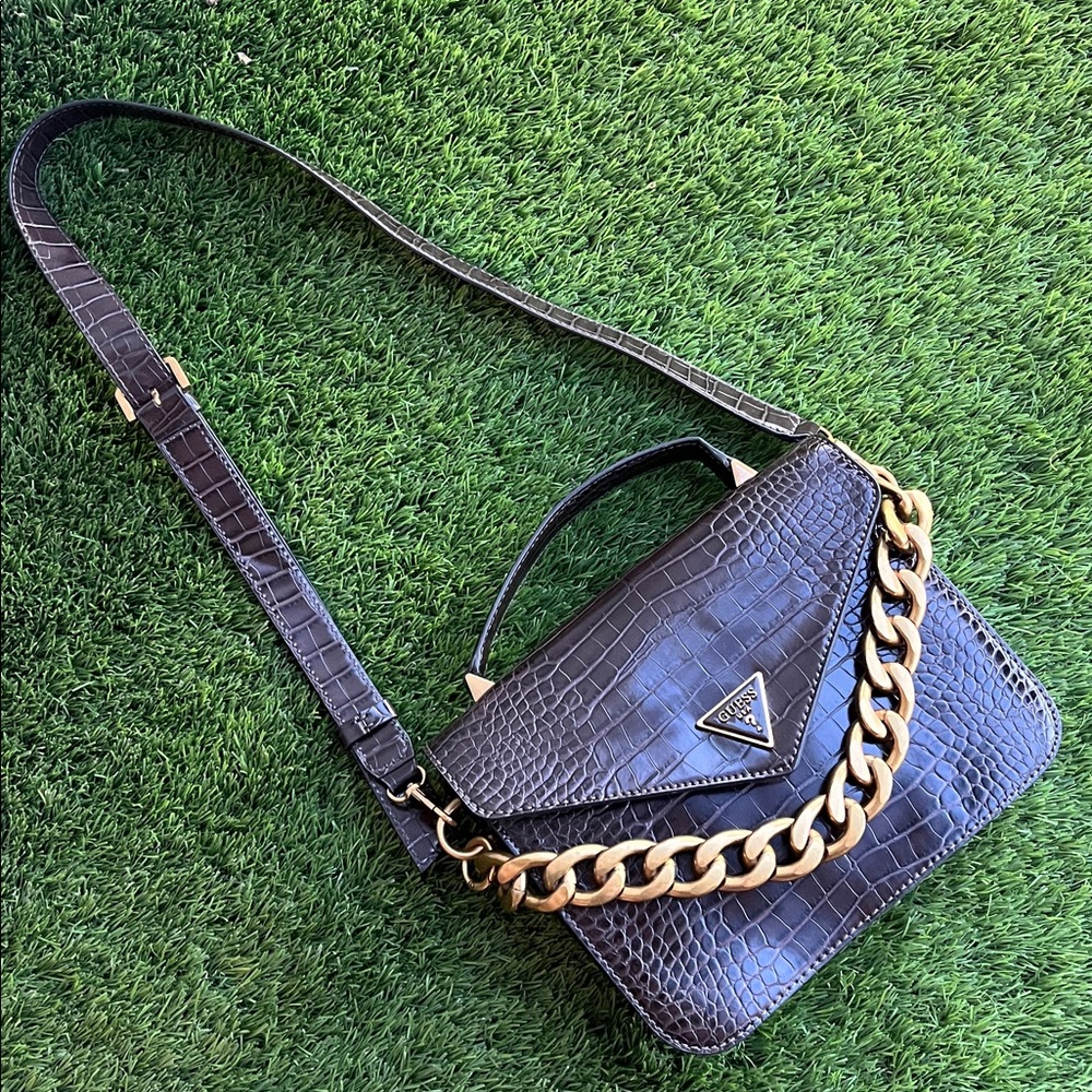 GUESS bag - Picture 3 of 5